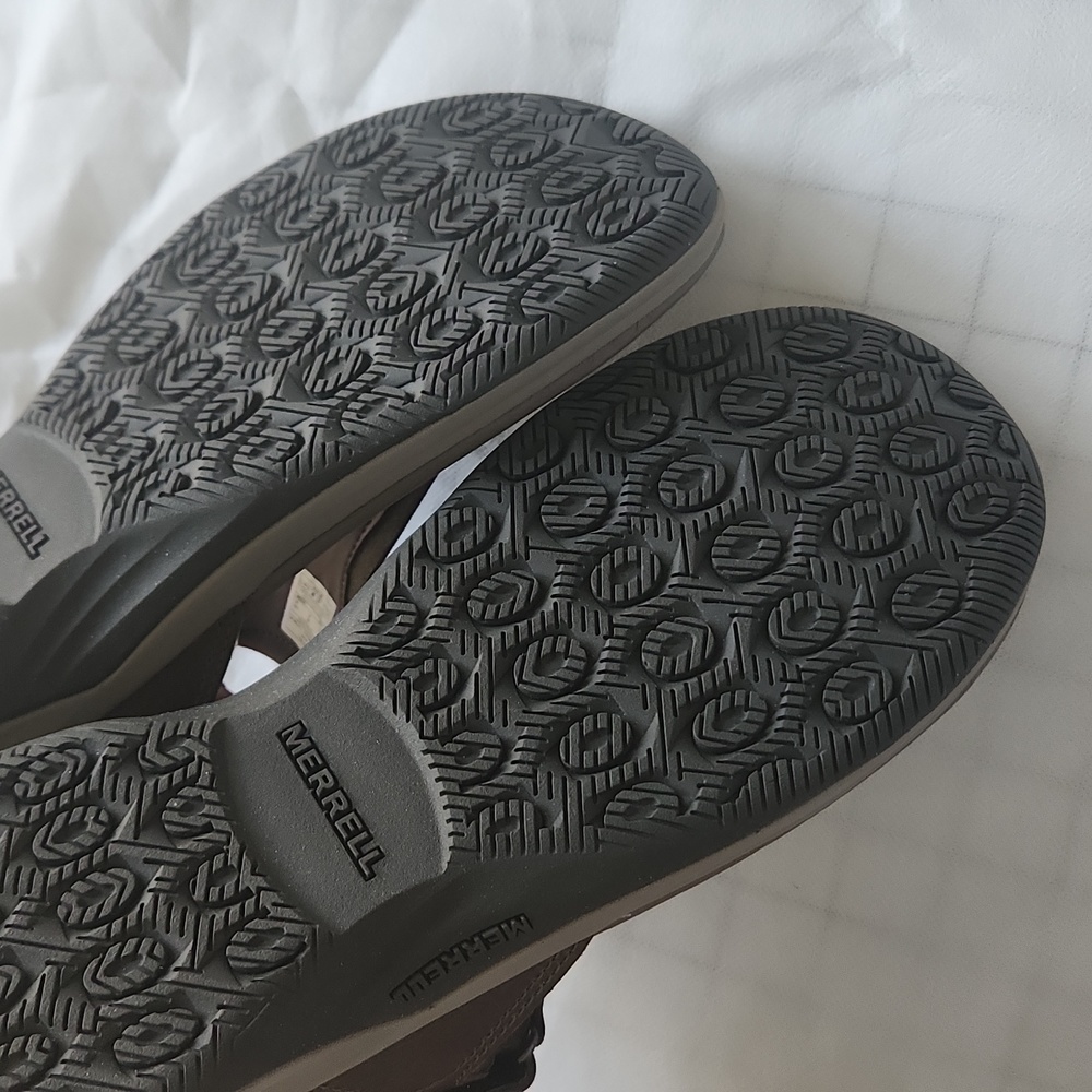 *SOLD*.NEW MERRELL | Tideriser Luna t-strap leather sandals brown sz 10 - Picture 4 of 4